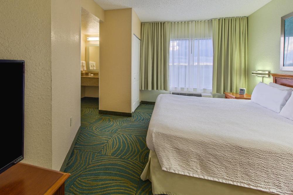 King Suite with Sofa Bed interior